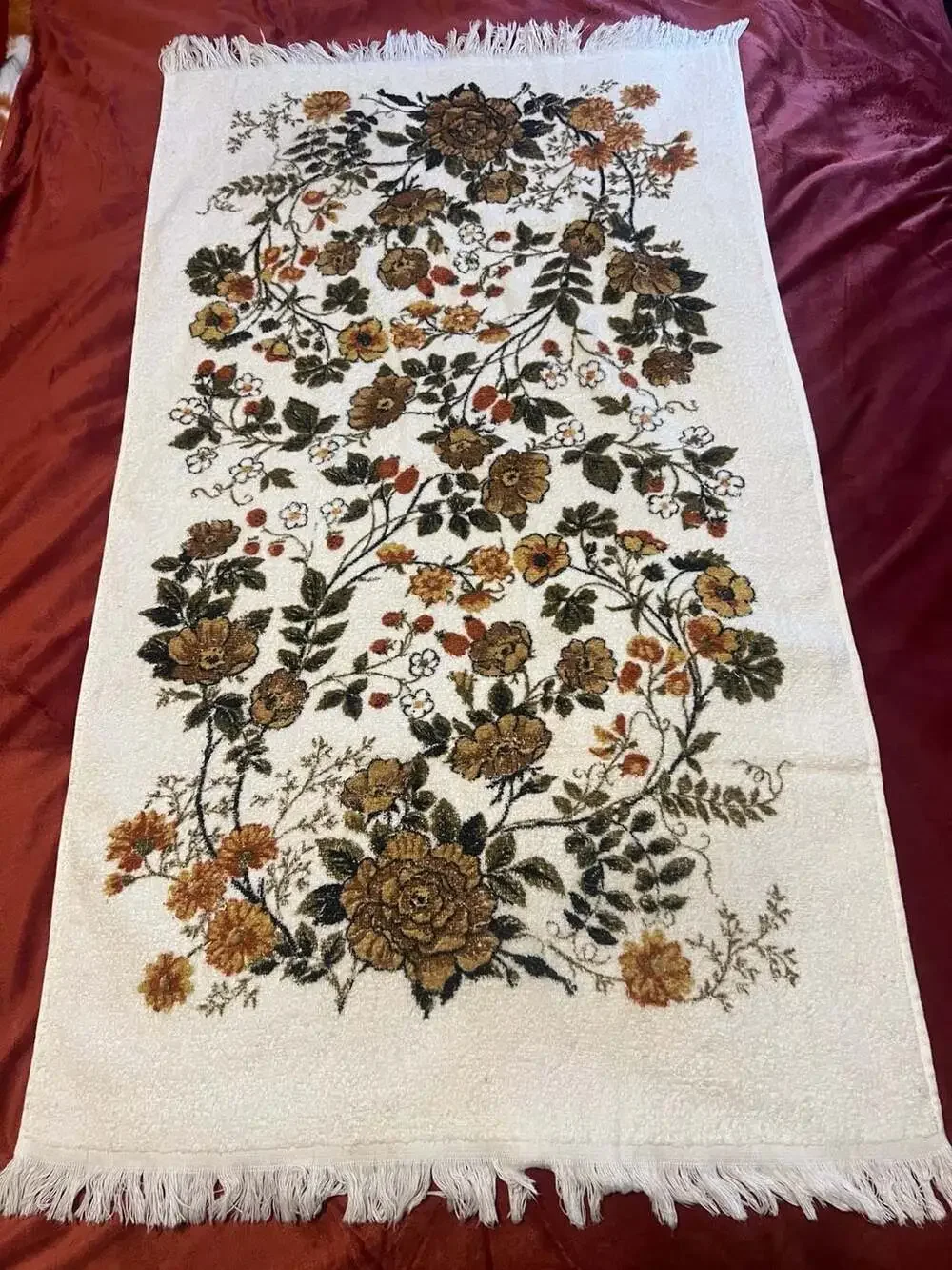 VTG 70s Cannon Royal Family Fringed Floral Towel Green Brown Orange Yellow 22x41